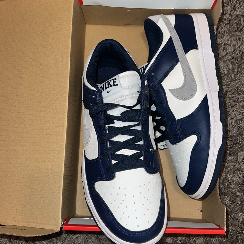 Nike Dunk Low - Picture 5 of 6